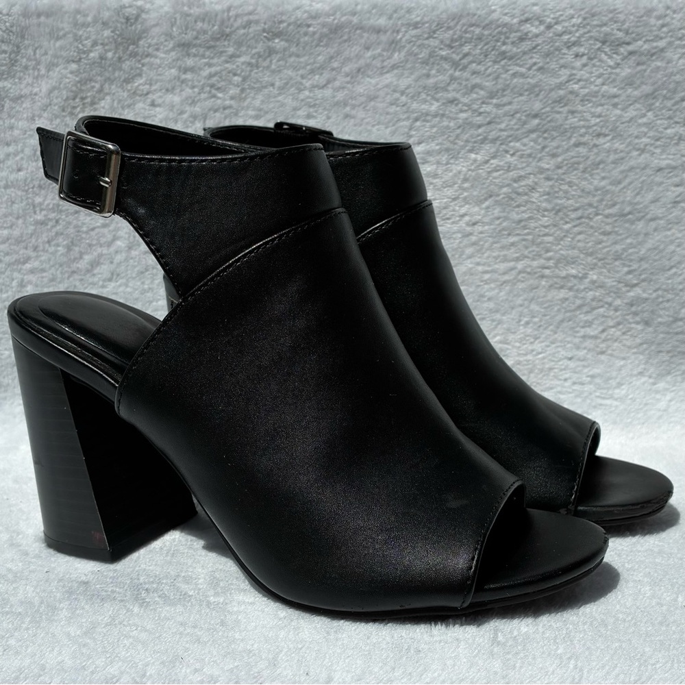Black Women's Heeled Sandals